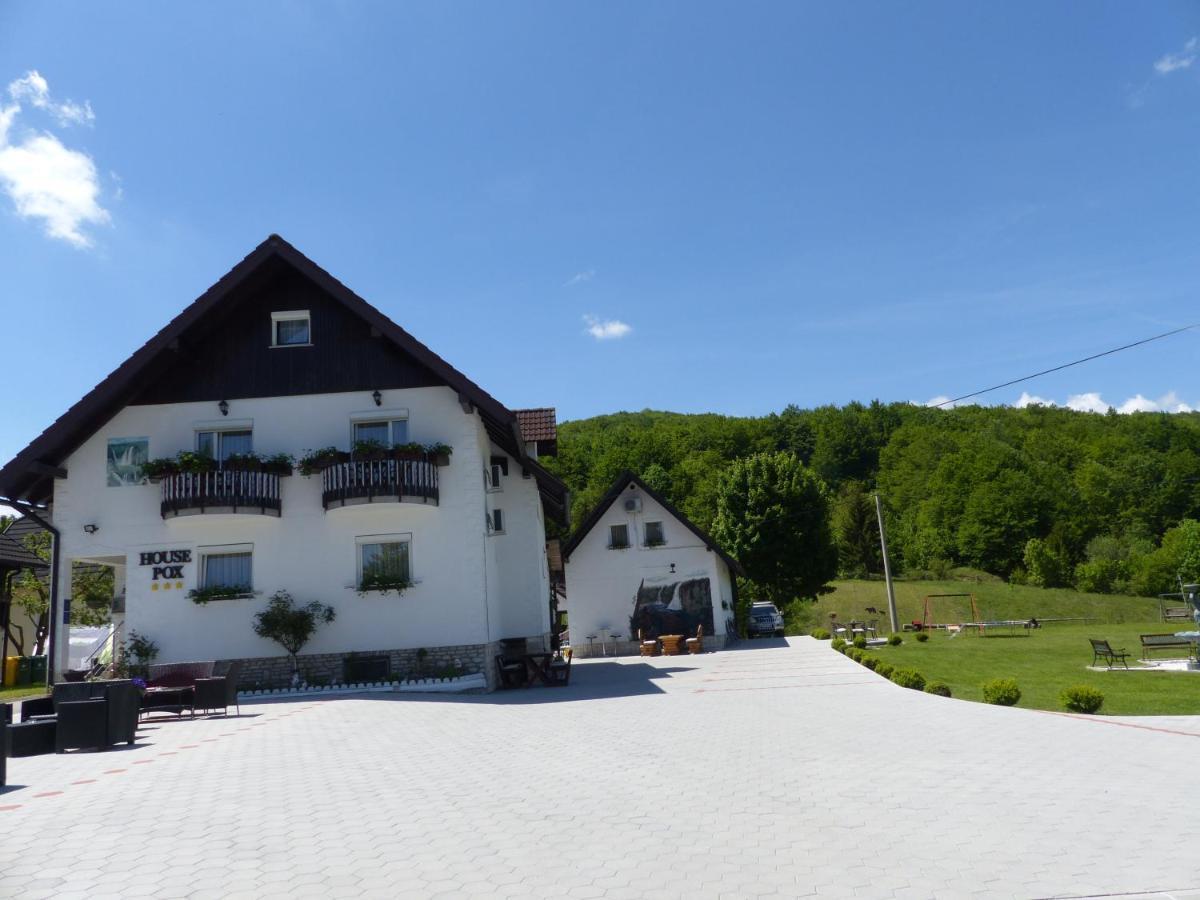 House Pox Hotel Plitvička Jezera Exterior foto